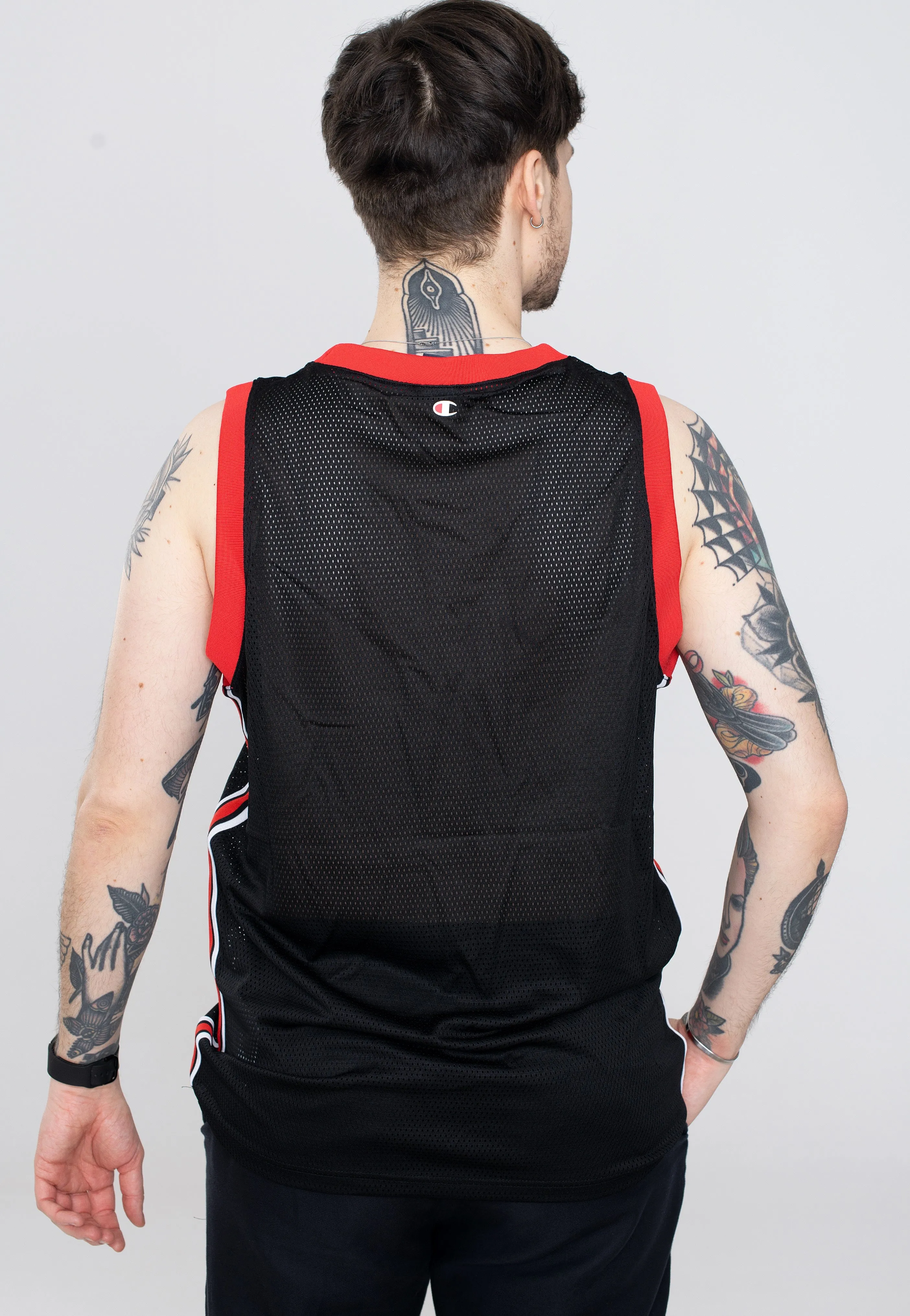 Champion - Division 1 Black Beauty - Tank