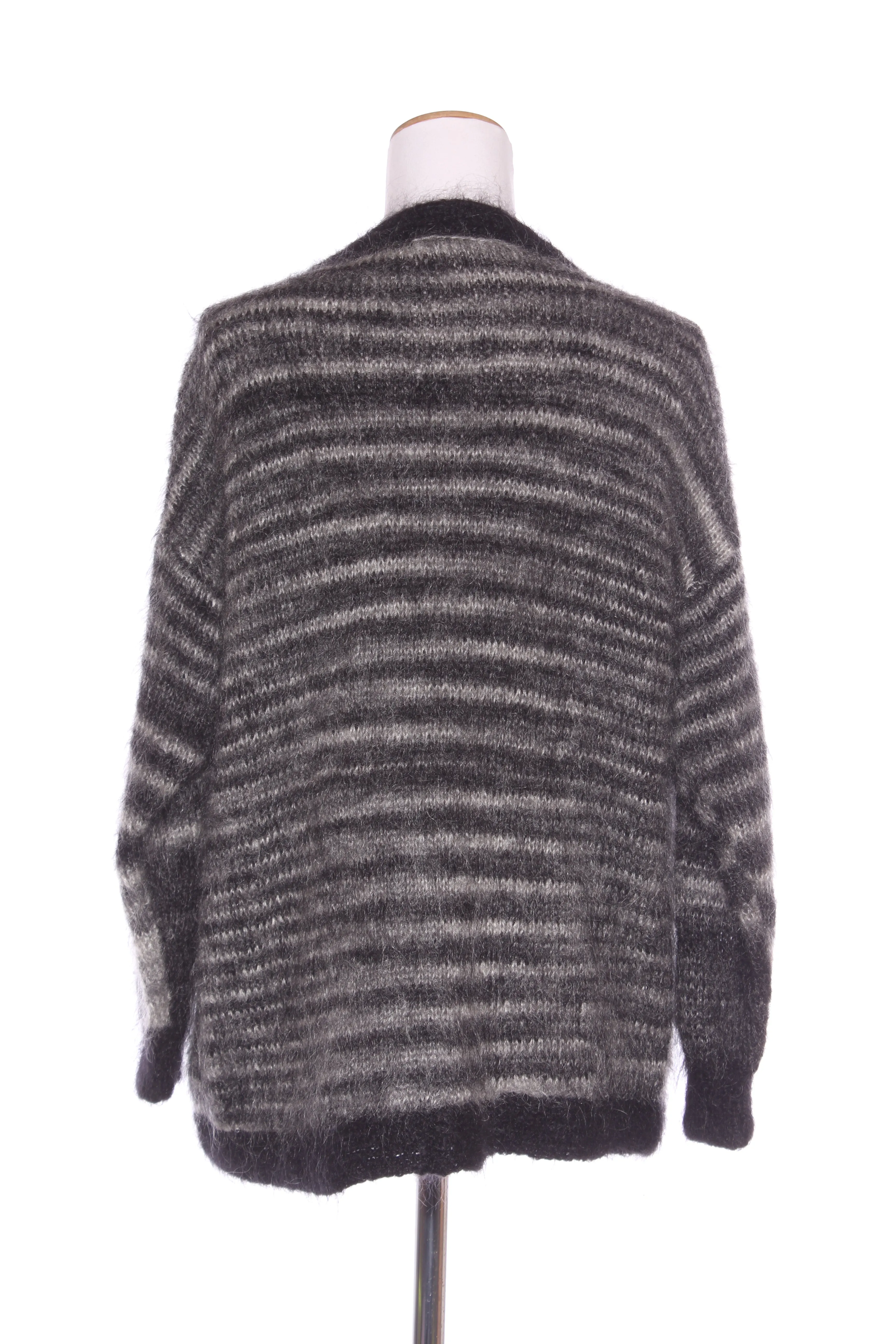 HANDMADE - Soft mohair knit cardi! 14