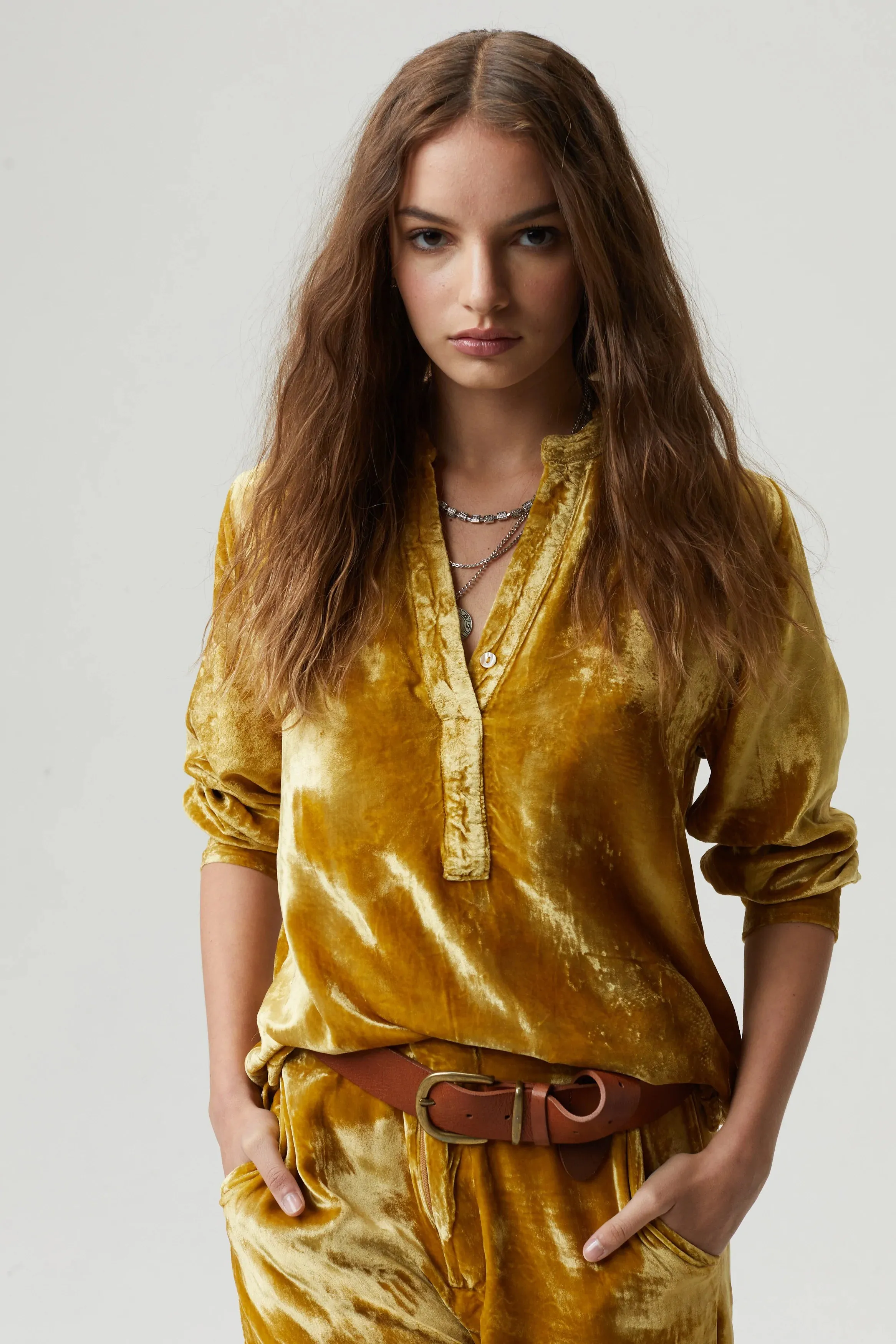 LANHTROPY - NIKKA VELVET SHIRT