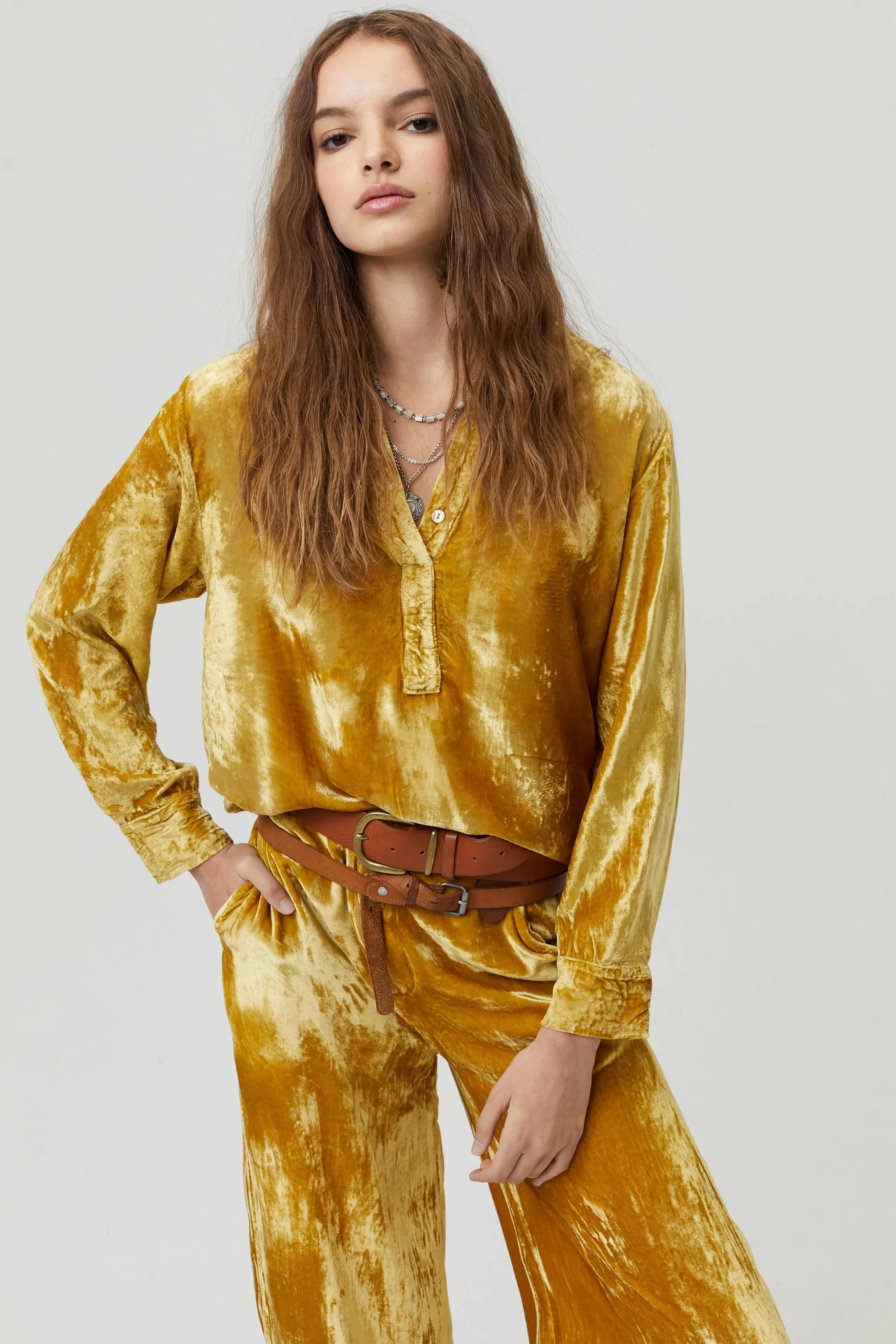 LANHTROPY - NIKKA VELVET SHIRT