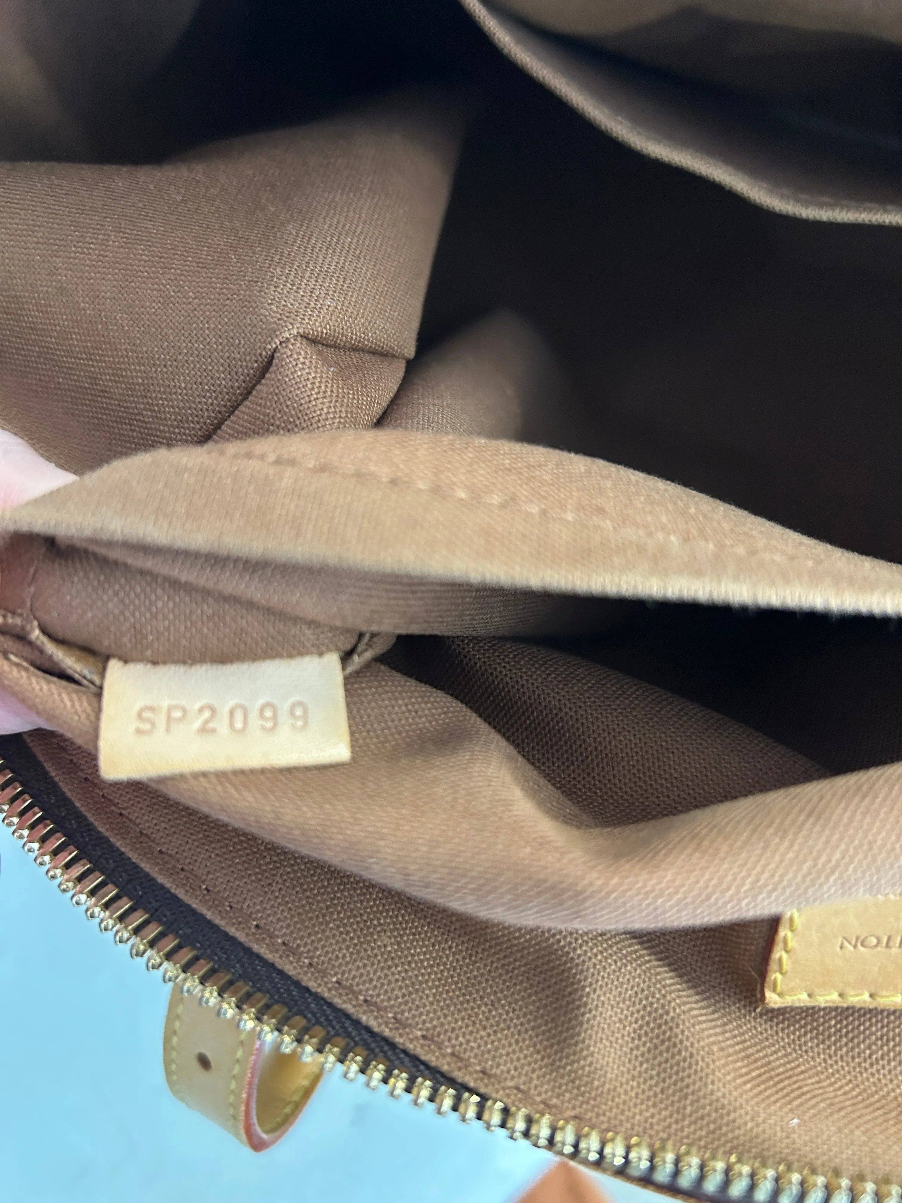 Louis Vuitton Monogram Tivoli GM