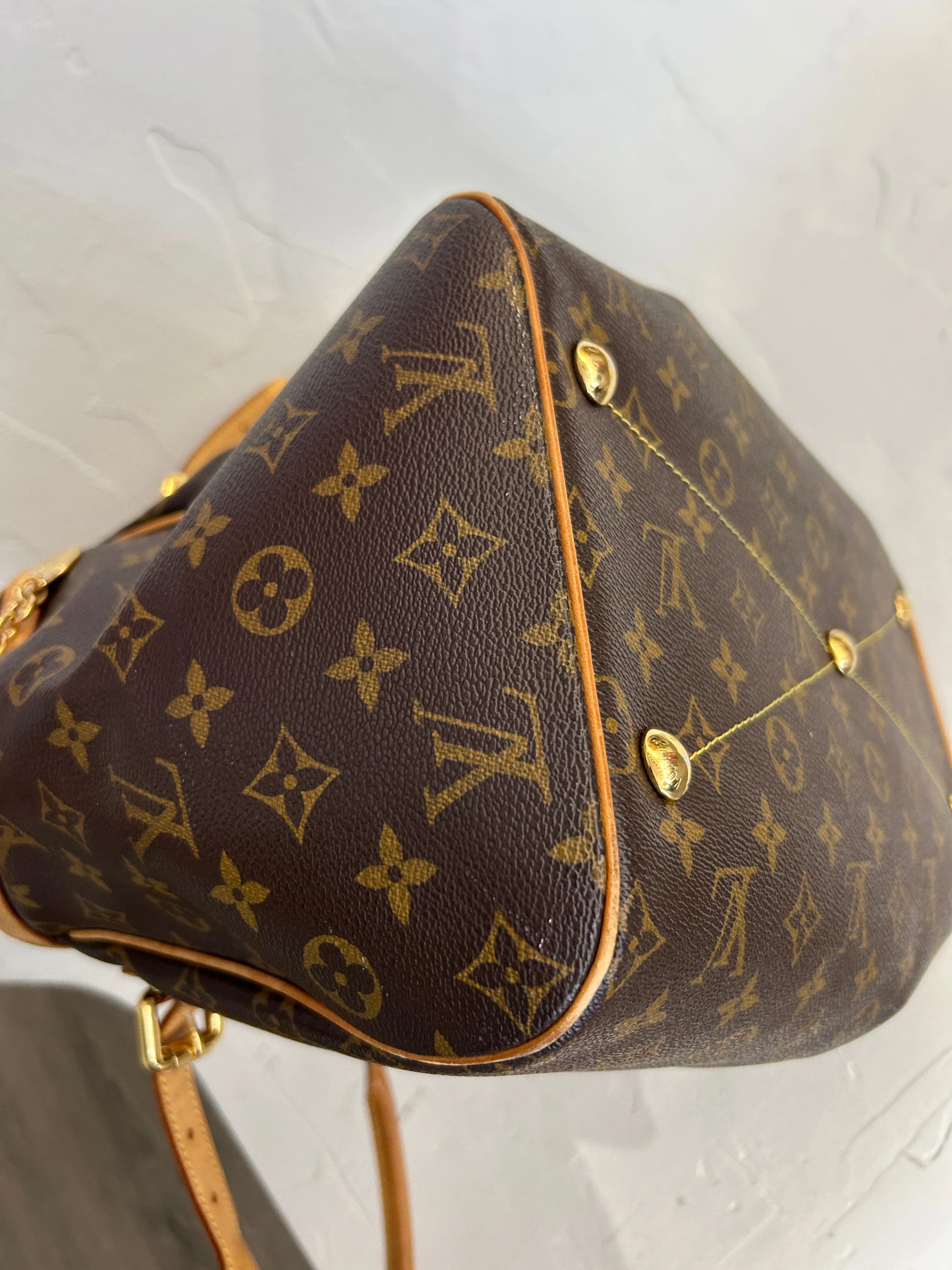 Louis Vuitton Monogram Tivoli GM