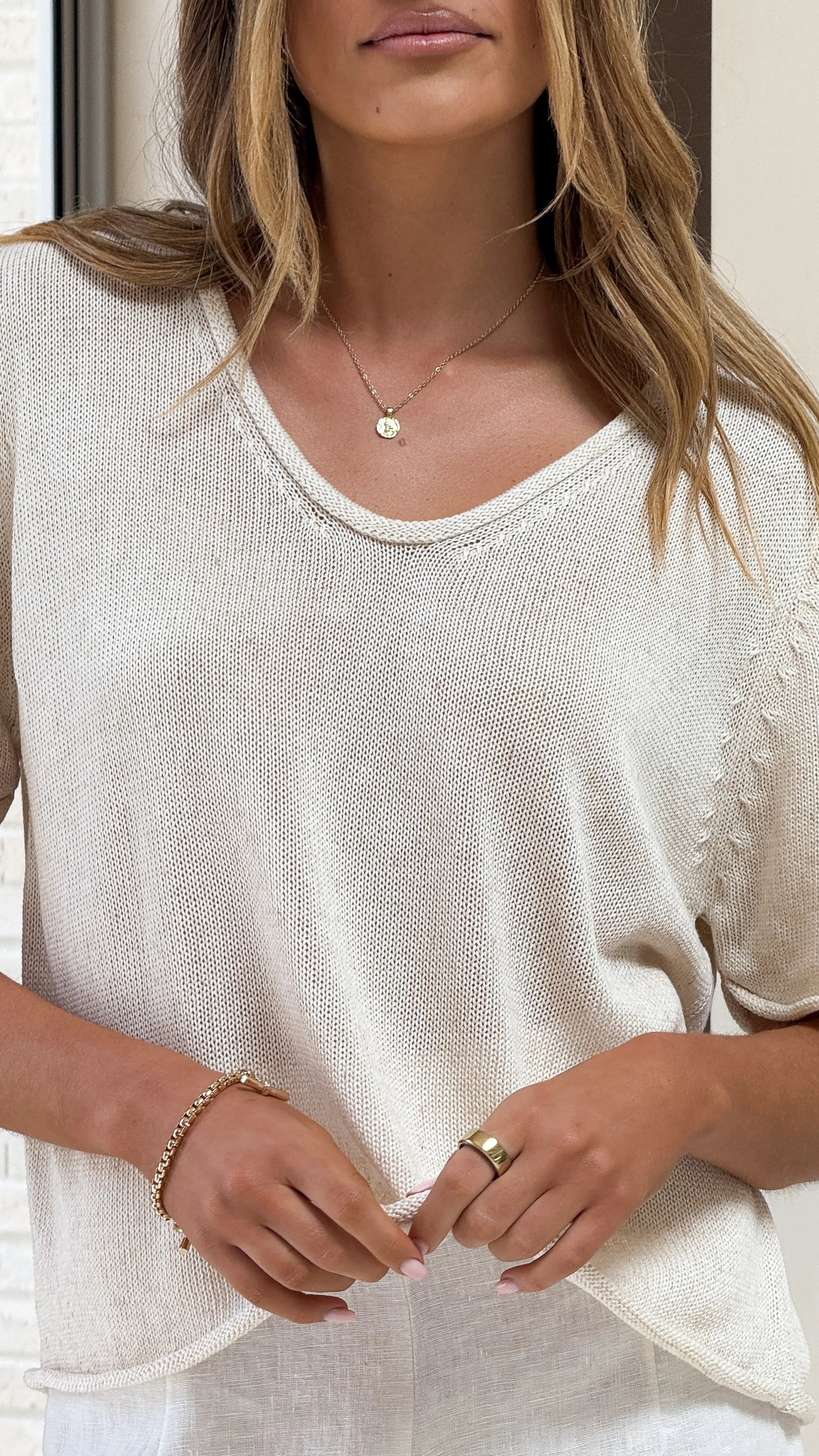 Spring Scoop Neck Tee - Natural Billy J