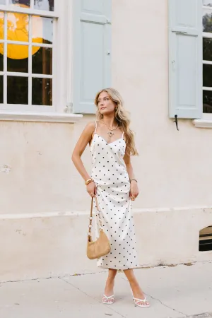 Timeless Beauty Dress